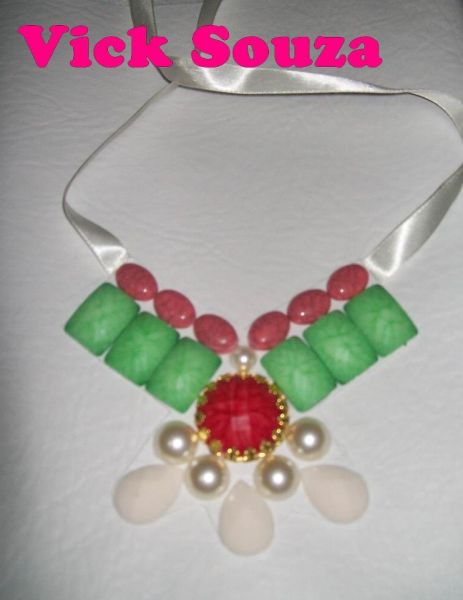 Max Colar Vick Souza - Branco,Verde e Vermelho