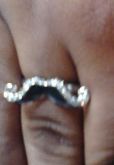 Anel bigode - strass